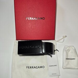 Ferragamo Logo-Engraved Buckle Leather Belt
